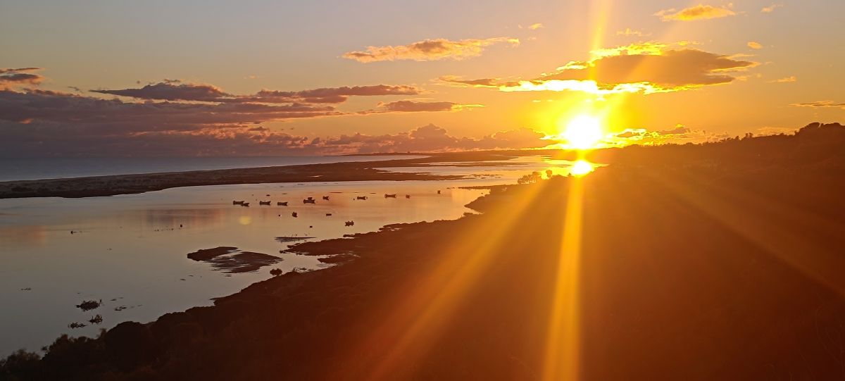 Photographer maximus121, Weather Photos in Cacela Velha - Weawow