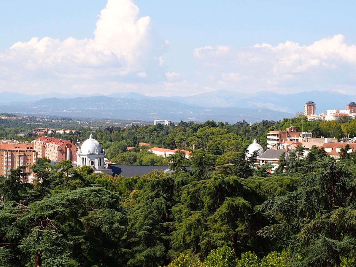 Weather Photos in Madrid. Weather forecasts with beautiful photos by BijanZ