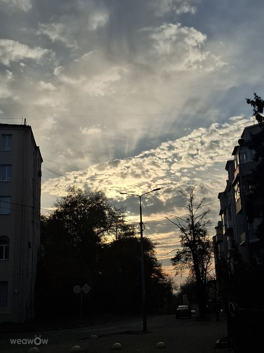 Fotógrafo Iryna, Fotos sobre el clima en Kharkiv - Weawow