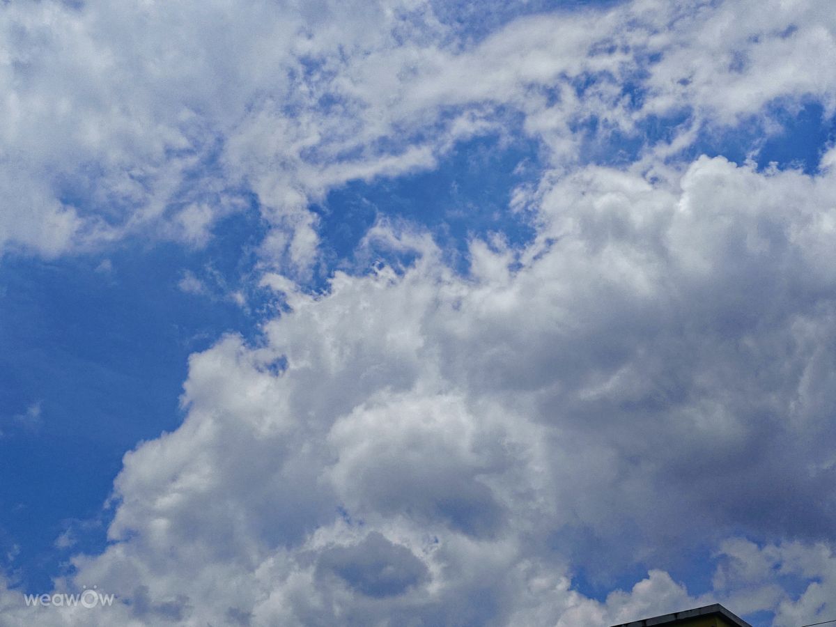 Weather Photos in Malaysia. Weather forecasts with beautiful photos by ClementWZC