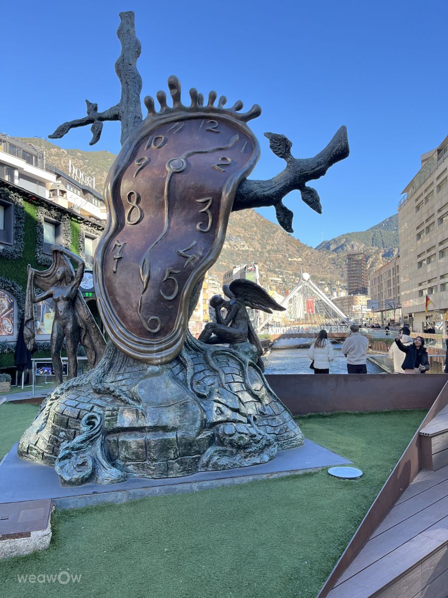 Weather Photos in Andorra. Weather forecasts with beautiful photos by mrMarmaduke
