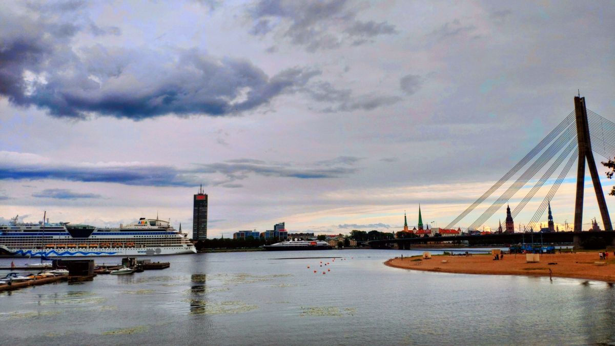 Fotos sobre el clima en Riga. Pronósticos del tiempo con hermosas fotos de newgen