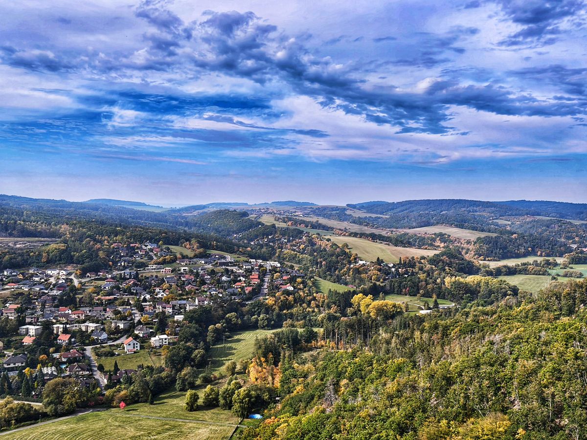 Weather forecasts with beautiful photos by George Popo