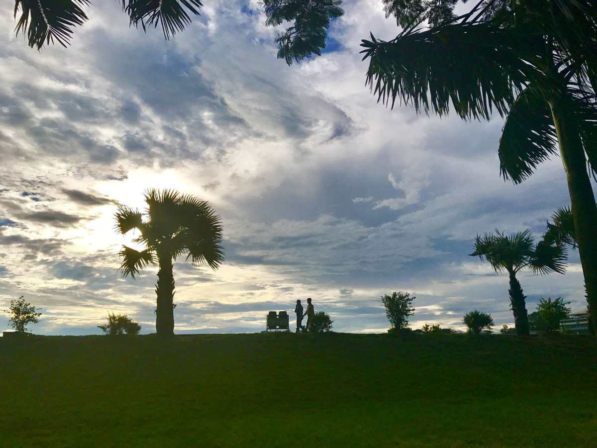 Фотографии Погоды в Янгон. Прогнозы погоды с чудесными фотографиями, сделанными Rosie Myint