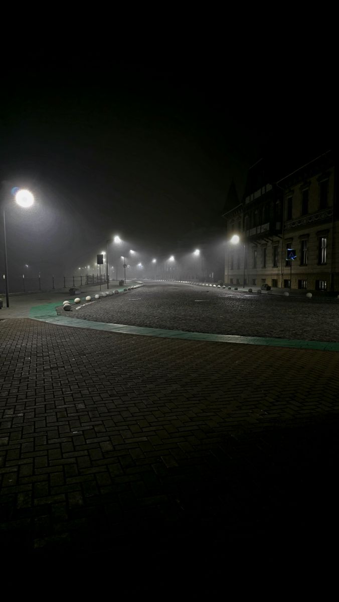 Photographer Camelyon, Weather Photos in Centru Muzeal Cazinoul Băilor Vatra Dornei - Weawow