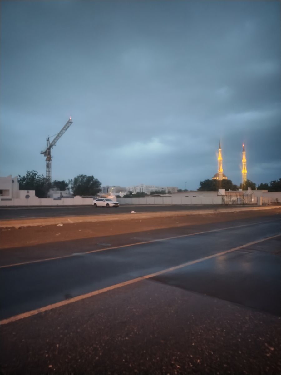 Weather Photos in Oman. Weather forecasts with beautiful photos by Turki