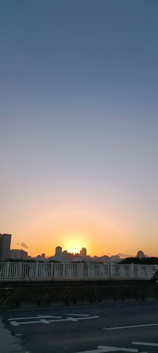 Weather Photos in Taiwan. Weather forecasts with beautiful photos by Seabreeze Li