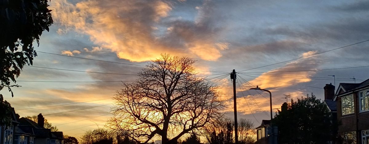 Allingtonの天気写真. Lolliの美しい写真による天気予報