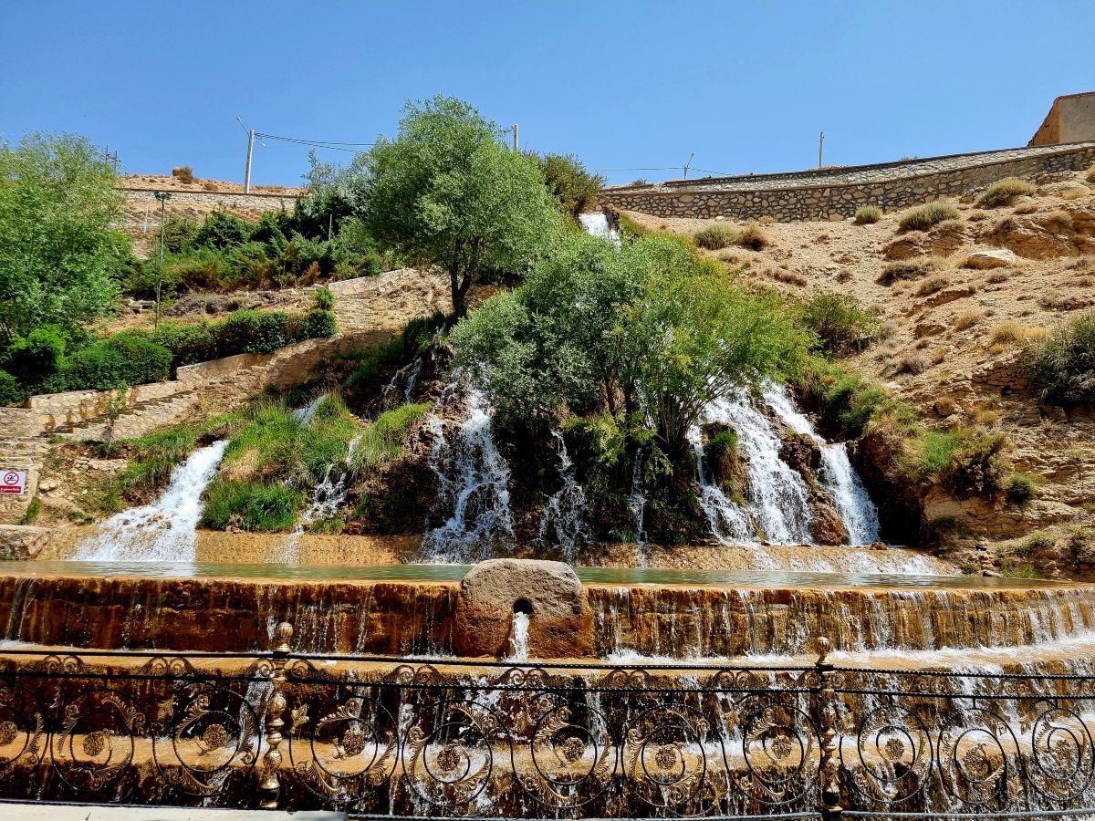 Weather Photos in Semnan. Weather forecasts with beautiful photos by Ferry