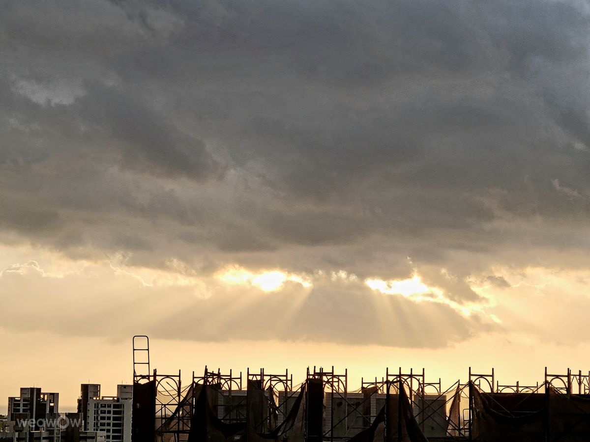 Photographer Tch, Weather Photos in 高雄 - Weawow