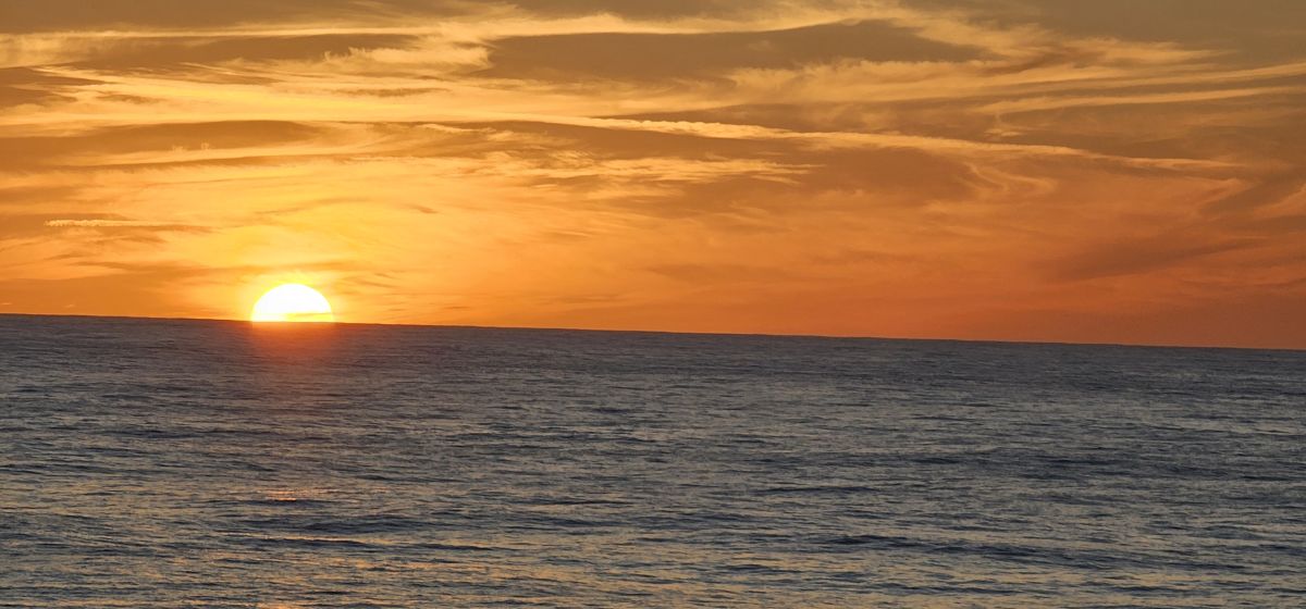 Weather forecasts with beautiful photos by Nickz520