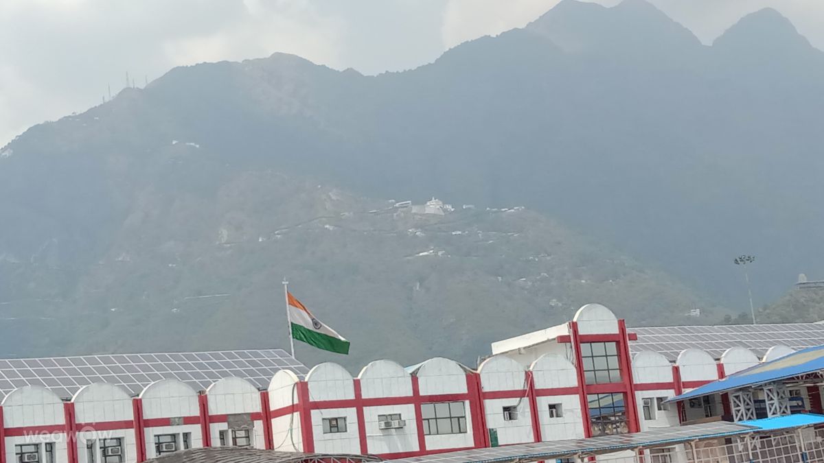 Weather Photos in Jammu and Kashmir. Weather forecasts with beautiful photos by Nita Kanwar Rajput