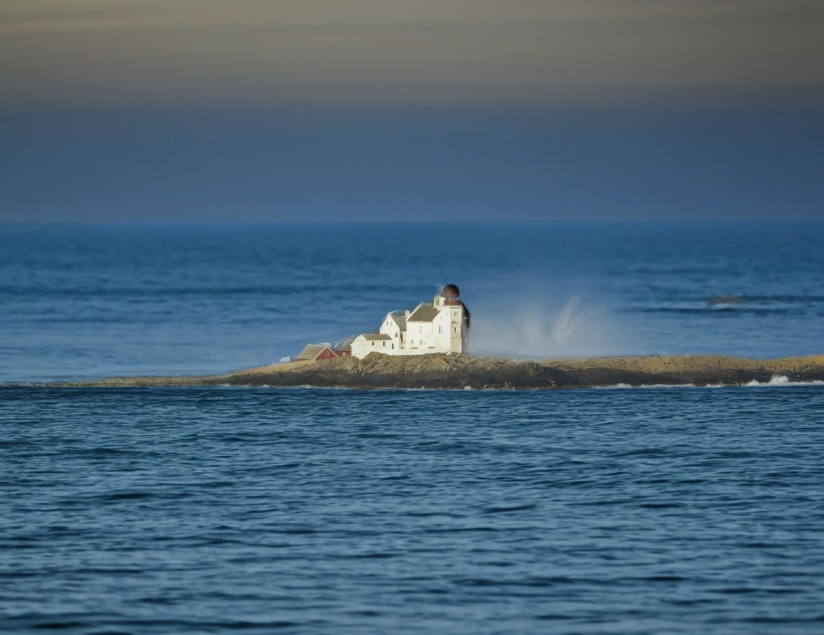 写真家 Kasalinde、Grønningen Lighthouseの天気写真 - Weawow