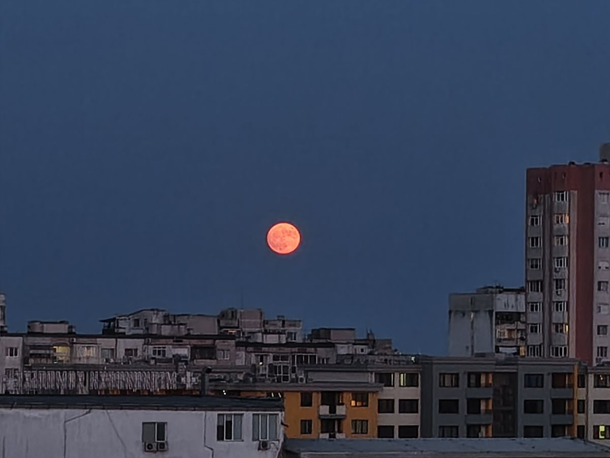 Weather Photos in Varna. Weather forecasts with beautiful photos by lydito