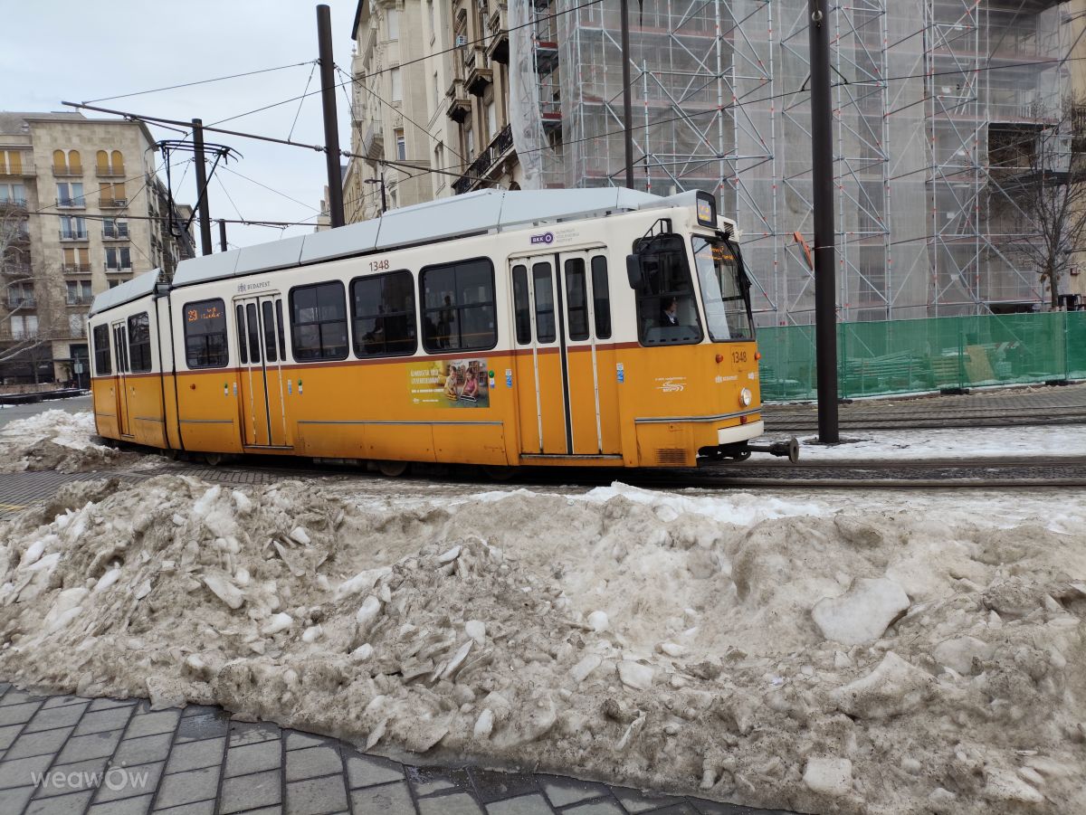 Fotos do tempo em Budapeste. Previsões do tempo com lindas fotos de Lirios