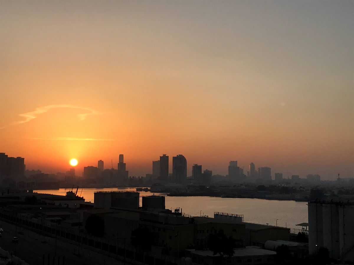 Weather Photos in Marketplace. Weather forecasts with beautiful photos by phantran