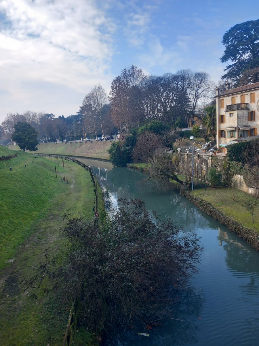 Weather Photos in Italy. Weather forecasts with beautiful photos by Acrobat76