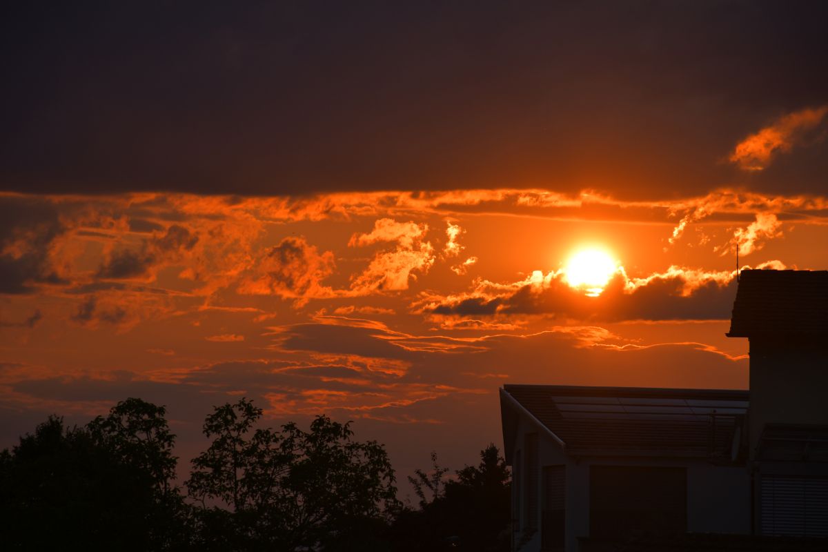 Weather forecasts with beautiful photos by Tarkus19