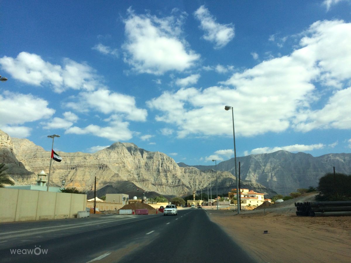 Weather forecasts with beautiful photos by phantran