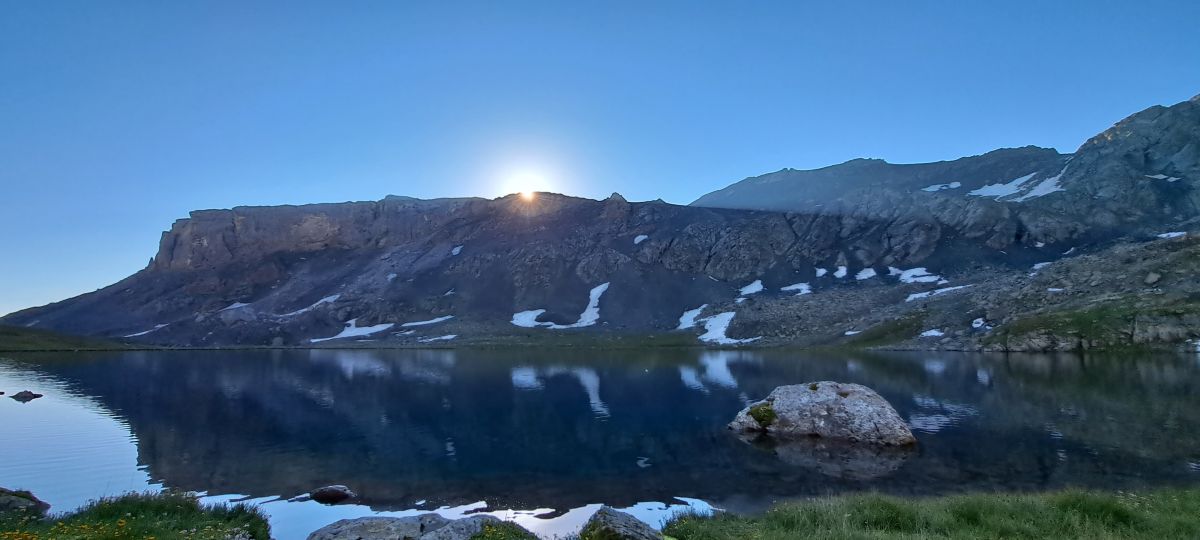 Karachayevo-Cherkesiyaの天気写真. Еленачкаの美しい写真による天気予報
