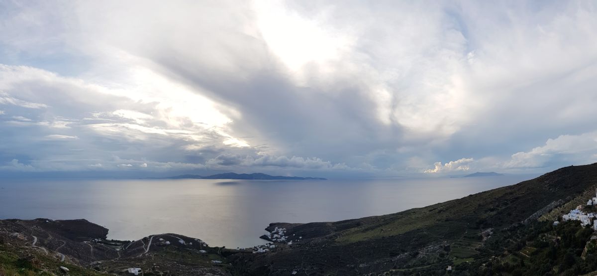 Wetter Photos Tínos. Wettervorhersagen mit schönen Fotos von gpapargyris