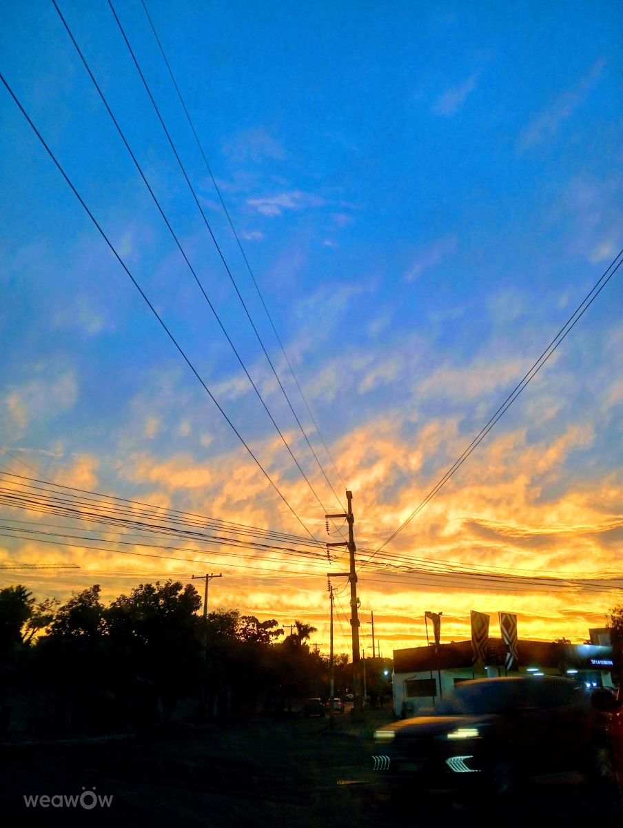 Weather forecasts with beautiful photos by Mariobros