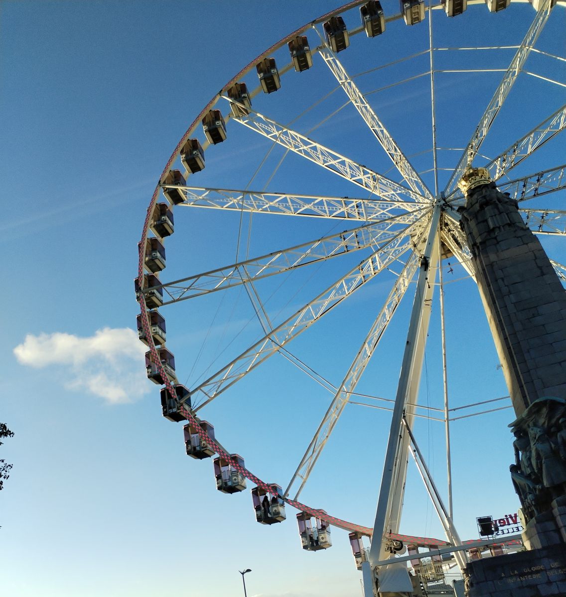 Weather forecasts with beautiful photos by Ouazzani Ma