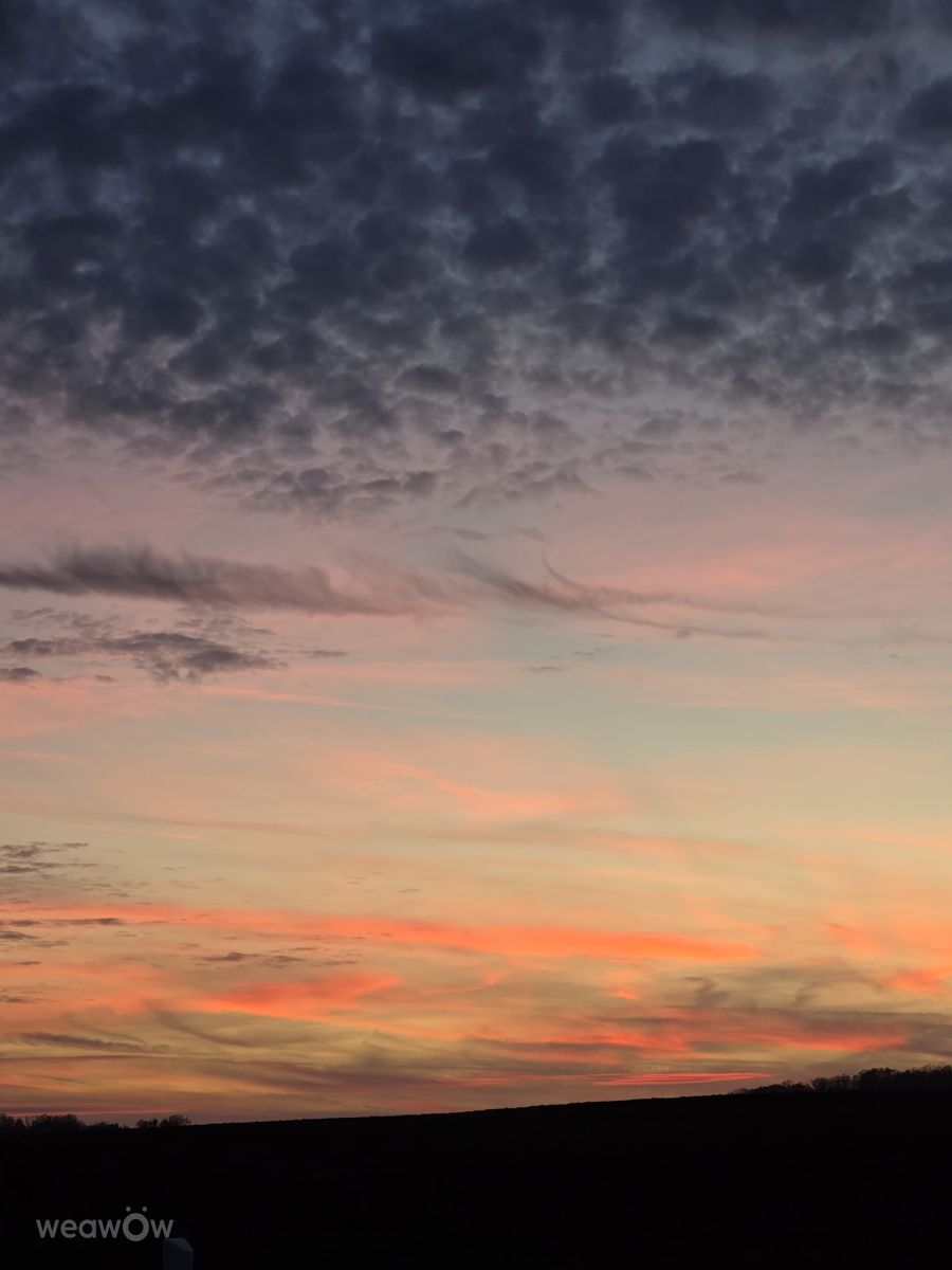 Weather Photos in Wehrshausen. Weather forecasts with beautiful photos by Brtd