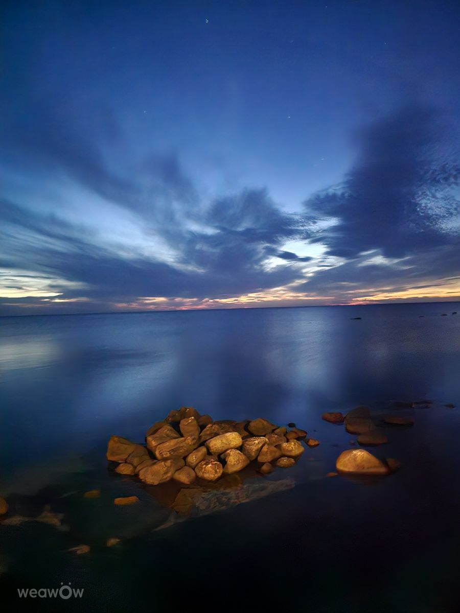 Weather forecasts with beautiful photos by Jóhannesdóttir