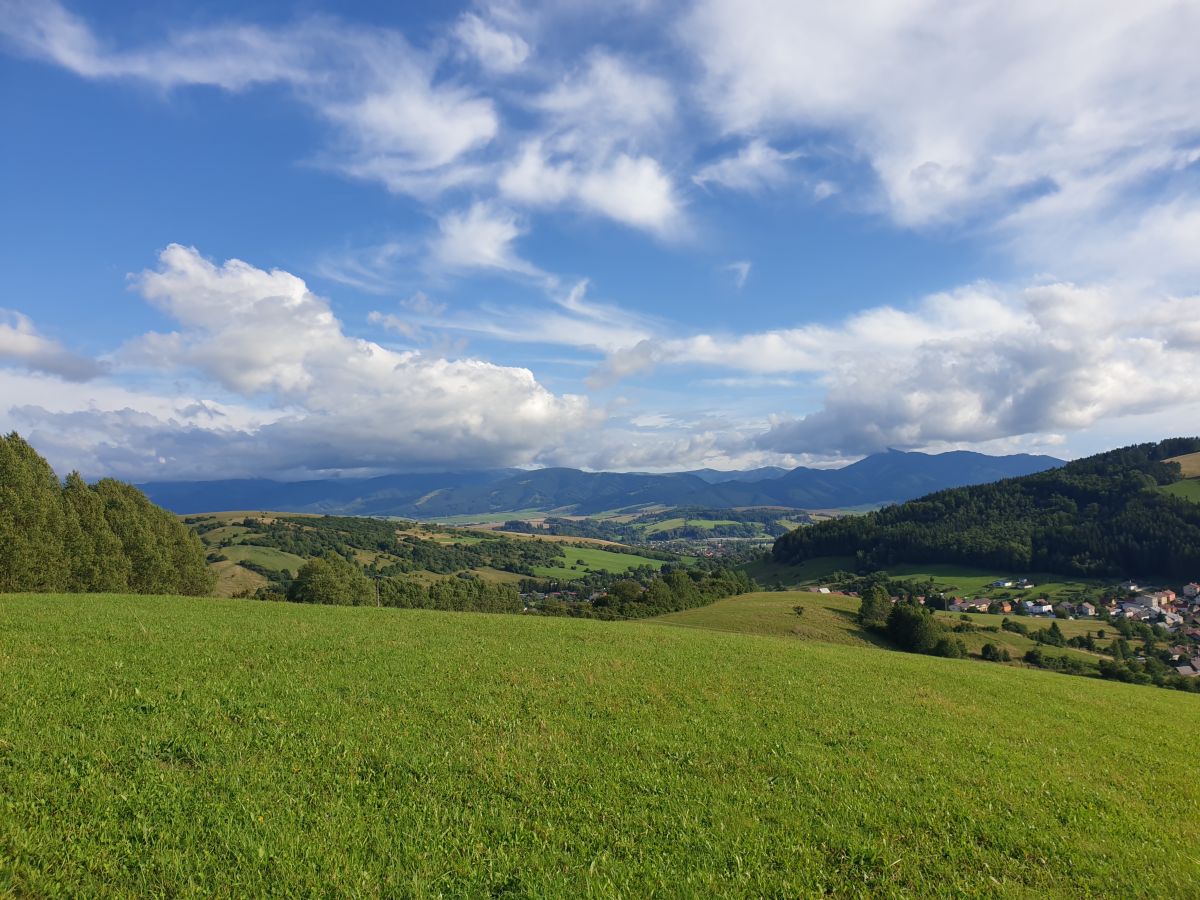 Weather Photos in Slovakia. Weather forecasts with beautiful photos by Silvestre97
