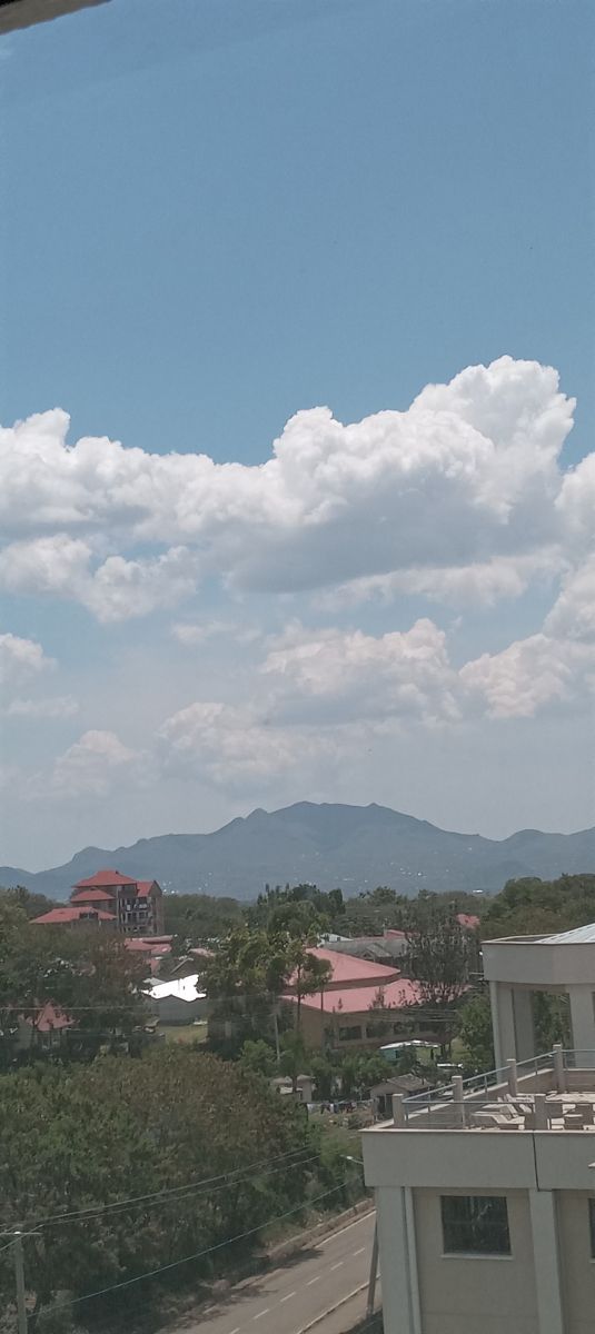 Fotos do tempo em Quênia. Previsões do tempo com lindas fotos de A4qHcE