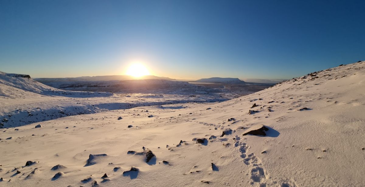 Weather forecasts with beautiful photos by NickTravels