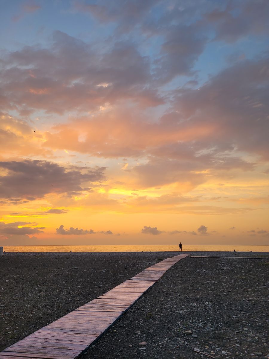 Weather forecasts with beautiful photos by Nikolai Shevchenko