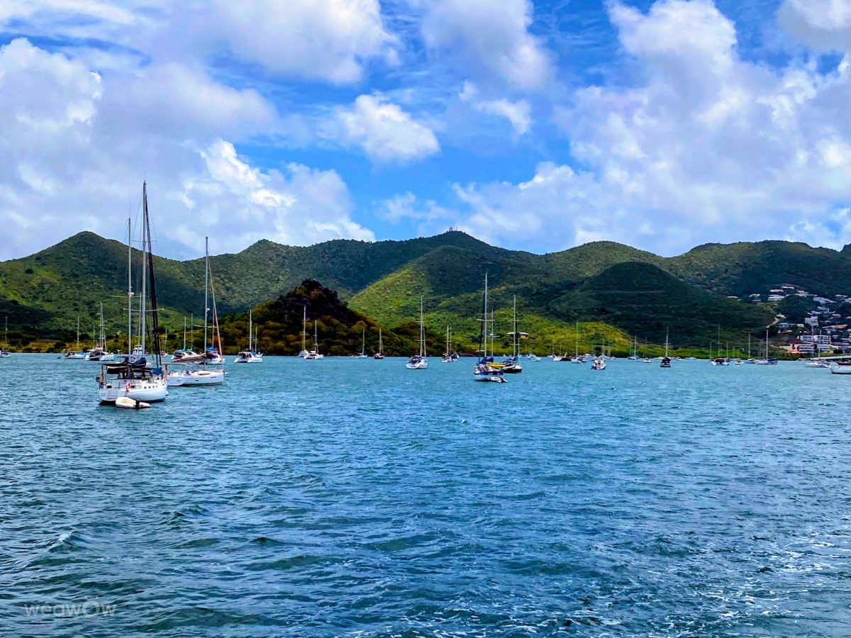 Weather Photos in Sint Maarten. Weather forecasts with beautiful photos by LadyLesa
