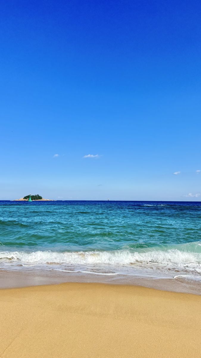 Weather forecasts with beautiful photos by sojeong