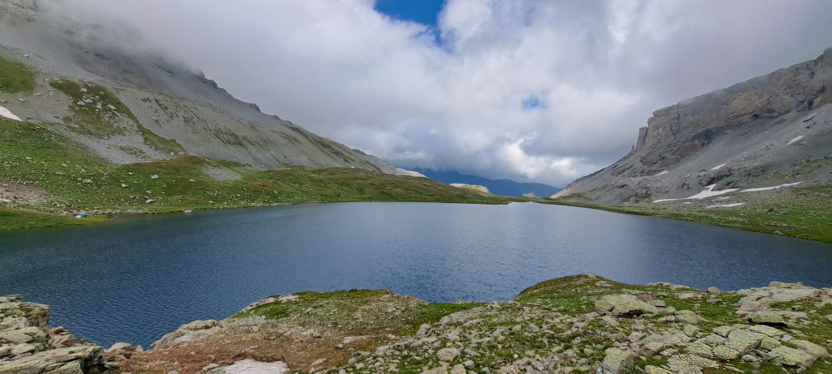 Karachayevo-Cherkesiyaの天気写真. Еленачкаの美しい写真による天気予報