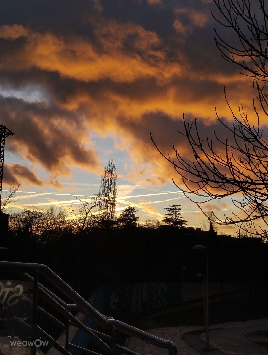 Photographer Pau Lander, Weather Photos in Valladolid - Weawow