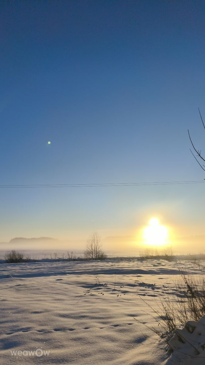 Weather forecasts with beautiful photos by Valiukas
