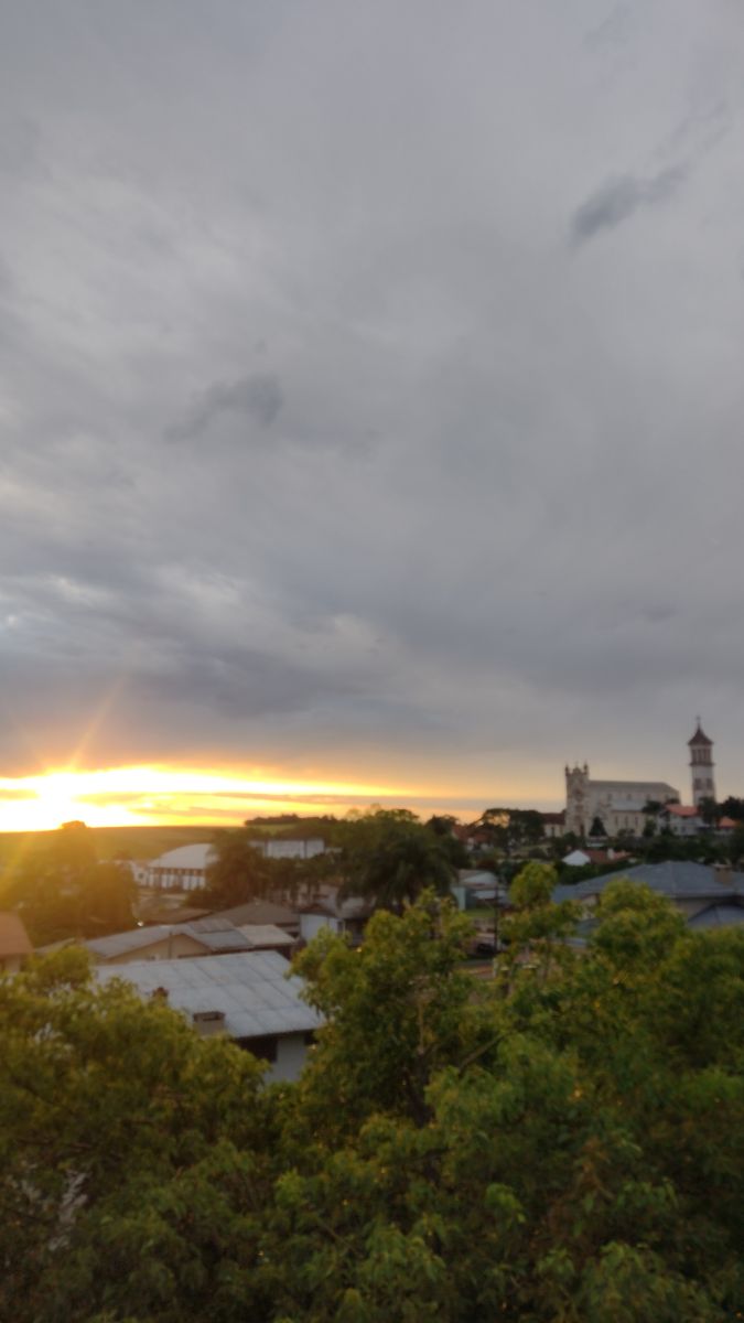 维亚芒的天气照片. 天气预报，带Jonas精美的照片