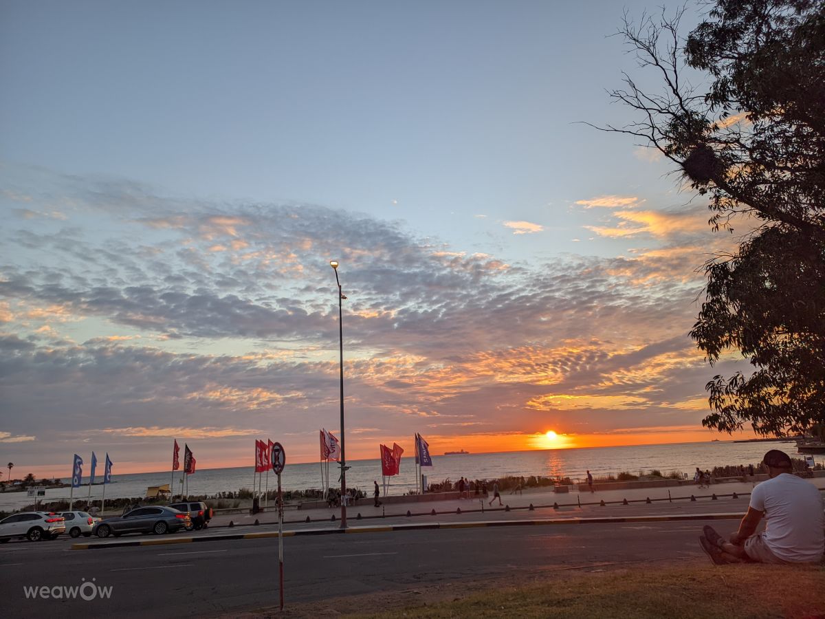 Weather forecasts with beautiful photos by Strelok08