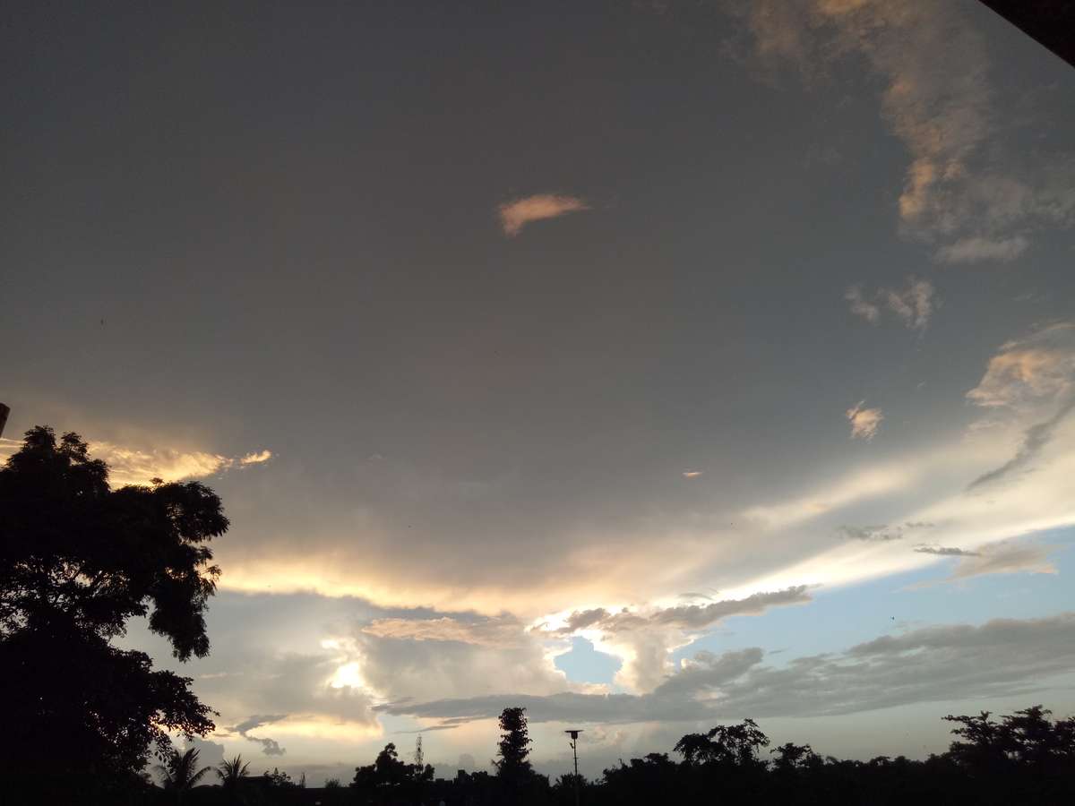 Фотографии Погоды в Димапур. Прогнозы погоды с чудесными фотографиями, сделанными Rafi Uddin