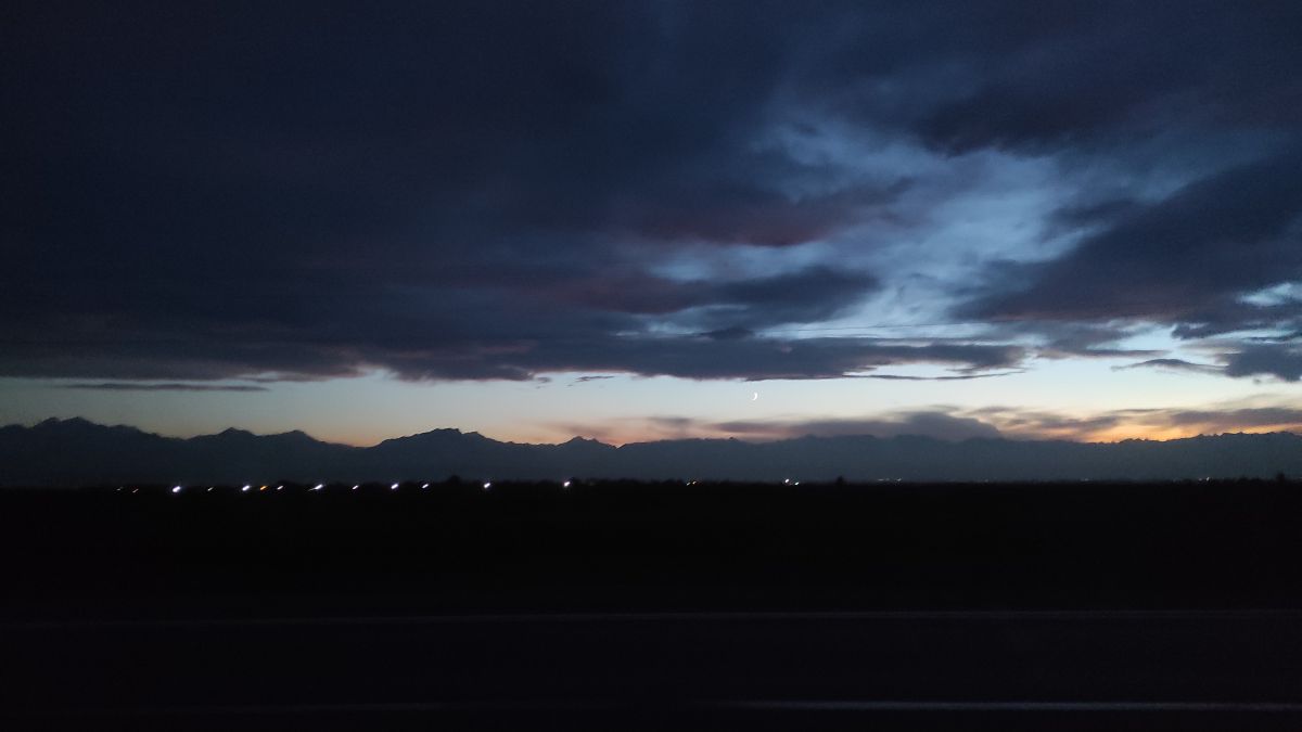 Weather Photos in North Ossetia–Alania. Weather forecasts with beautiful photos by Raindrop