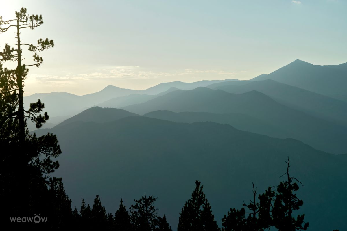 Weather Photos in Andorra. Weather forecasts with beautiful photos by DMitsme