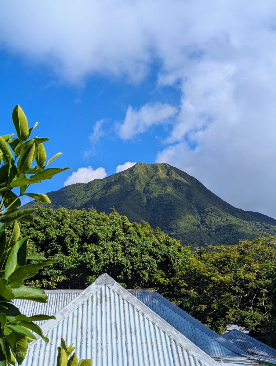 Weather Photos in St Kitts and Nevis. Weather forecasts with beautiful photos by rgo