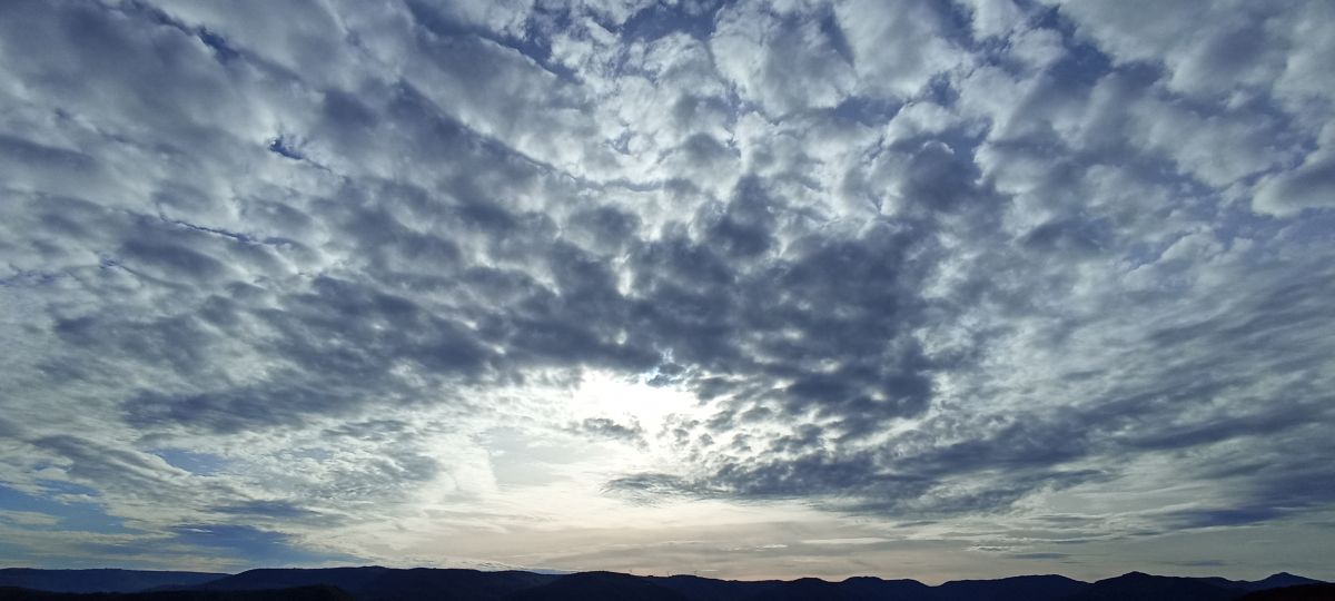 Photos météo à Auvergne-Rhône-Alpes. Prévisions météo avec de superbes photos de leevb