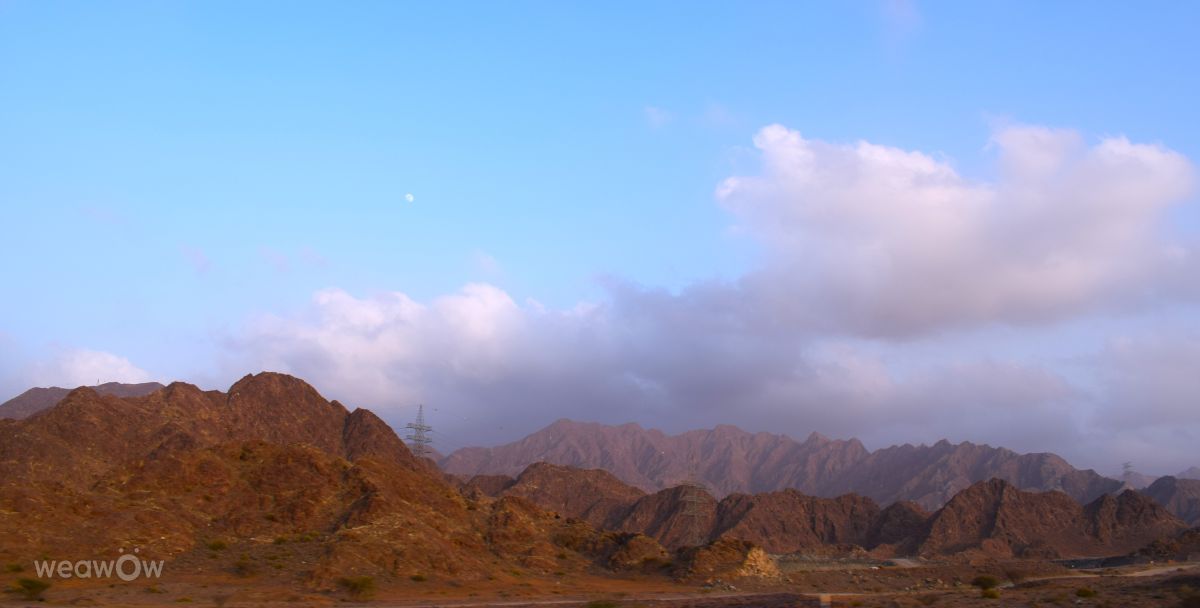 Weather Photos in United Arab Emirates. Weather forecasts with beautiful photos by phantran