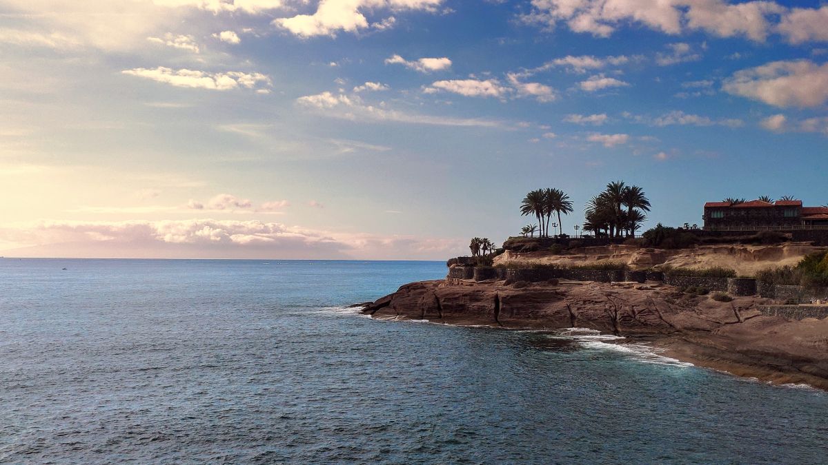 Photographe newgen, Photos météo à Tenerife Moto Rent - Weawow