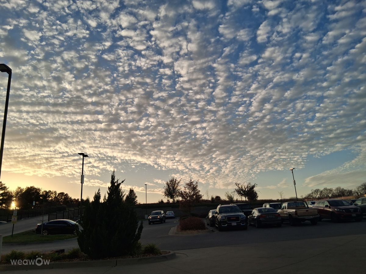 密蘇里州的天气照片. 天气预报，带Sheena Woody精美的照片