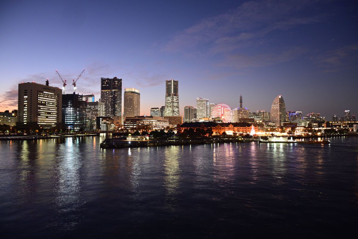 Weather forecasts with beautiful photos by yoshy