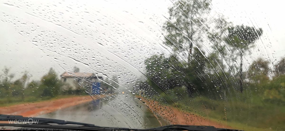 Weather forecasts with beautiful photos by Hoby Nanah